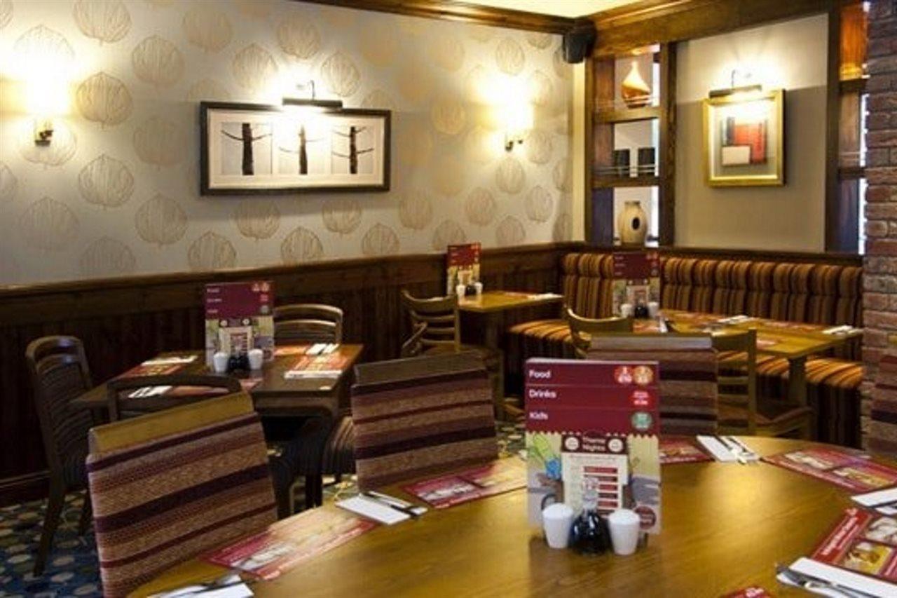 Premier Inn Chippenham Chippenham  Exterior photo