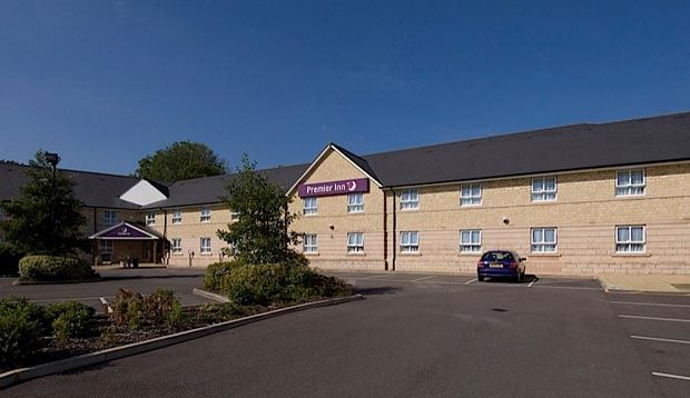 Premier Inn Chippenham Chippenham  Exterior photo
